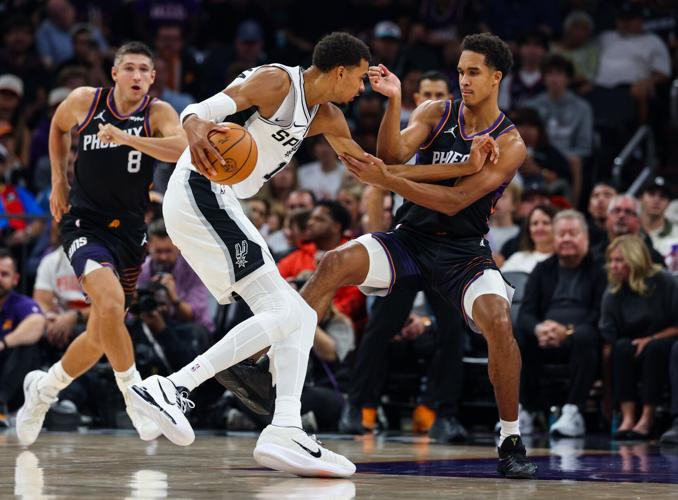 NBA roundup: Suns contain Victor Wembanyama, deal Spurs 1st loss